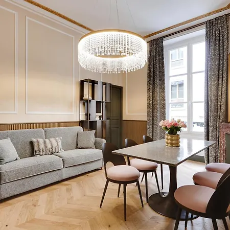 Pick A Flat's In La Madeleine-opéra - Rue De L'arcade