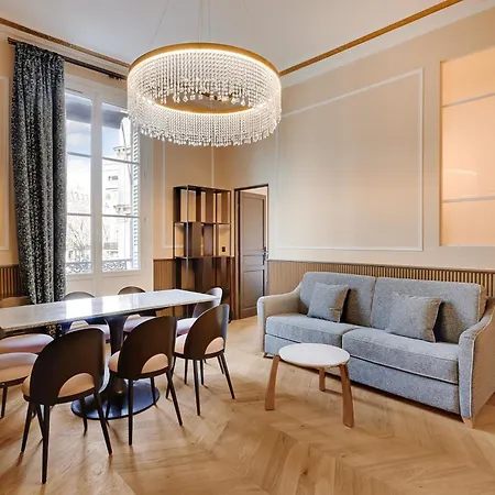Pick A Flat's In La Madeleine-opera - Rue De L'arcade Paris
