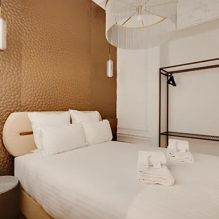Apartment Pick A Flat's In La Madeleine-opera - Rue De L'arcade *