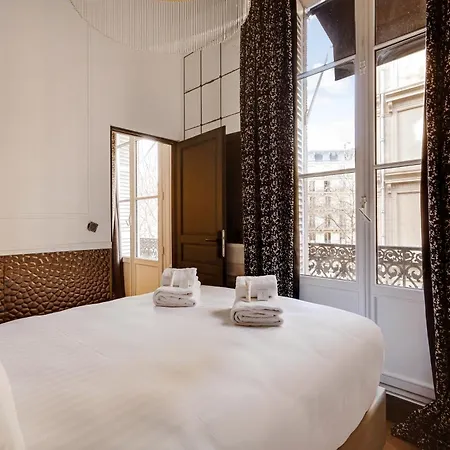 Apartment Pick A Flat's In La Madeleine-opera - Rue De L'arcade *