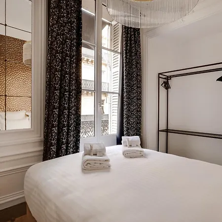 Apartment Pick A Flat's In La Madeleine-opera - Rue De L'arcade *