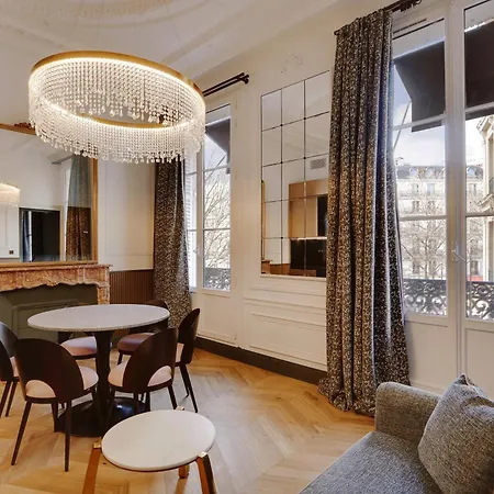 Pick A Flat's In La Madeleine-opera - Rue De L'arcade * Paris
