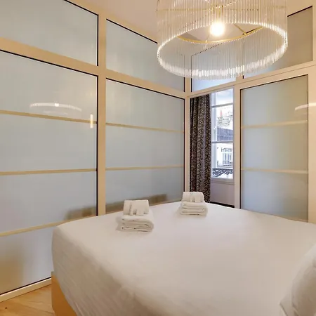 Pick A Flat's In La Madeleine-opera - Rue De L'arcade Paris
