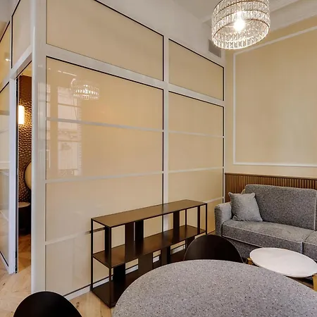 Pick A Flat's In La Madeleine-opera - Rue De L'arcade Apartment Paris
